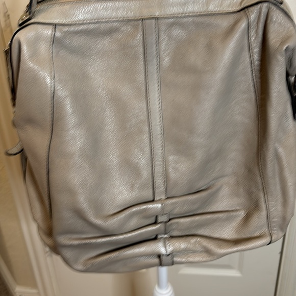 Banana Republic Grey Leather Shoulder Bag - Picture 2 of 8